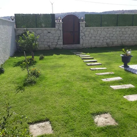 Sirin Ev * Cesme